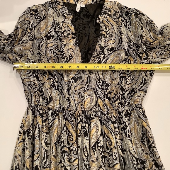 Elan Maxi Dress Size Small Black And Gold Paisley Print Tiered Long Sleeve VNeck - Picture 6 of 12